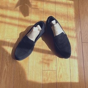 Eileen Fisher Women’s Black wedges/platform Size 8.5 Suede & stretch material